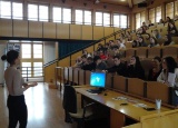 20-12-2017-studenti-vysokych-skol-predavali-zkusenosti-maturantum_5.jpg