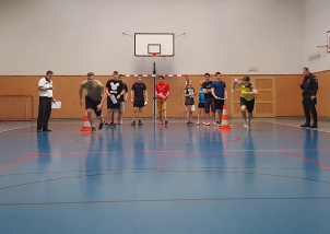 cgbupm9scb_9-04-2019-pres-bariery-s-policii_1