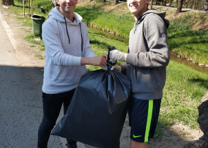 4e3k4w43li_15-04-2019-uklid-rakovnickeho-potoka_1