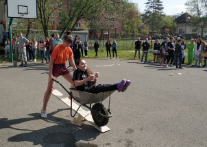 e3rlaczbcl_30-04-2019-posledni-zvoneni_1