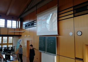 9zcthjb3yl_10-12-2019-setkani-absolventu-s-zaky-4-rocniku_1