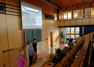 9zcthjb3yl_10-12-2019-setkani-absolventu-s-zaky-4-rocniku_1