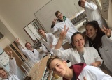 18-09-2017-poprve-v-chemicke-laboratori_8.jpg