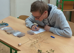 zlwmhxm626_25-03-2019-maturitni-poznavacka-nanecisto_1