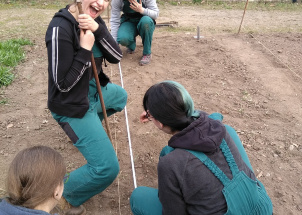 5fyoctuvd1_17-04-2019-2-ch-na-praxi-v-botanicke-zahrade_1