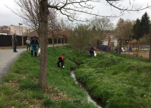 4t4gipxphl_12-04-2019-uklid-rakovnickeho-a-cerneho-potoka_1