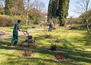 3c83yg0lmu_16-04-2019-jarni-prace-1-a-v-botanicke-zahrade_1