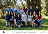 17-4-2019-fotografovani-trid-a-ucitelskeho-sboru_9.jpg