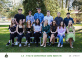 17-4-2019-fotografovani-trid-a-ucitelskeho-sboru_1.jpg