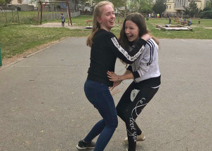 7rjw87cbw6_26-04-2019-posledni-zvoneni-ctvrtych-rocniku_1