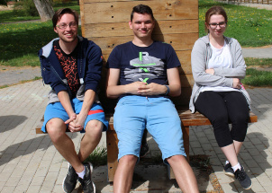 7rjw87cbw6_26-04-2019-posledni-zvoneni-ctvrtych-rocniku_1