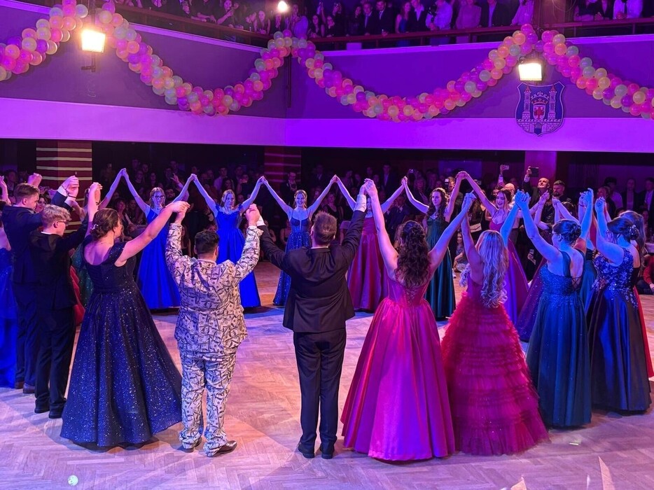 Maturitní ples 4. A