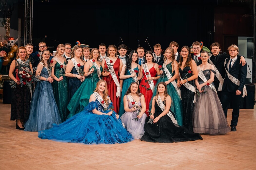 Maturitní ples 4. AG