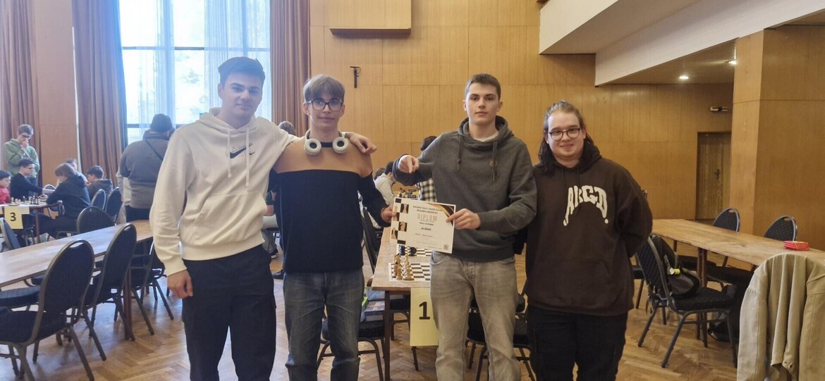 Krajské kolo SŠ v šachu