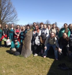 Růžový sad - Památník Lidice